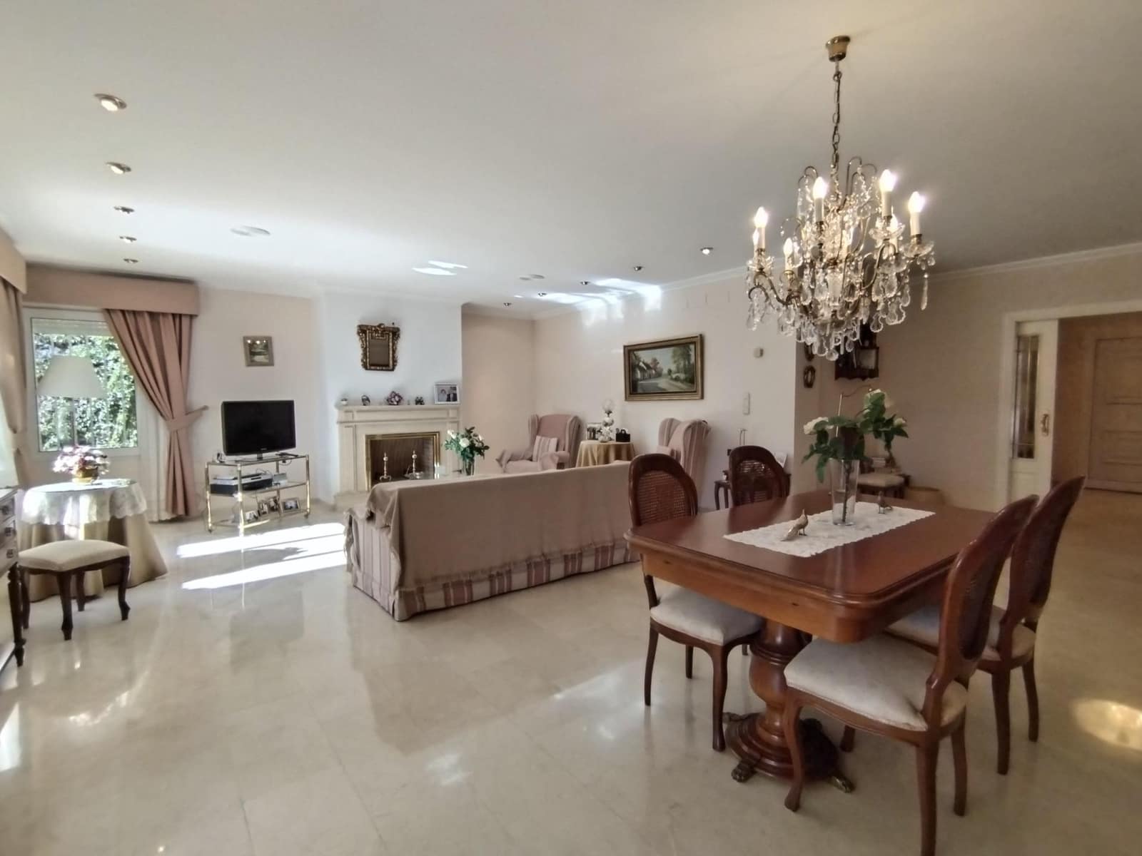 6 sypialnia Willa na sprzedaż w Cocentaina z garażem - 600 000 € (Ref: 8918040)