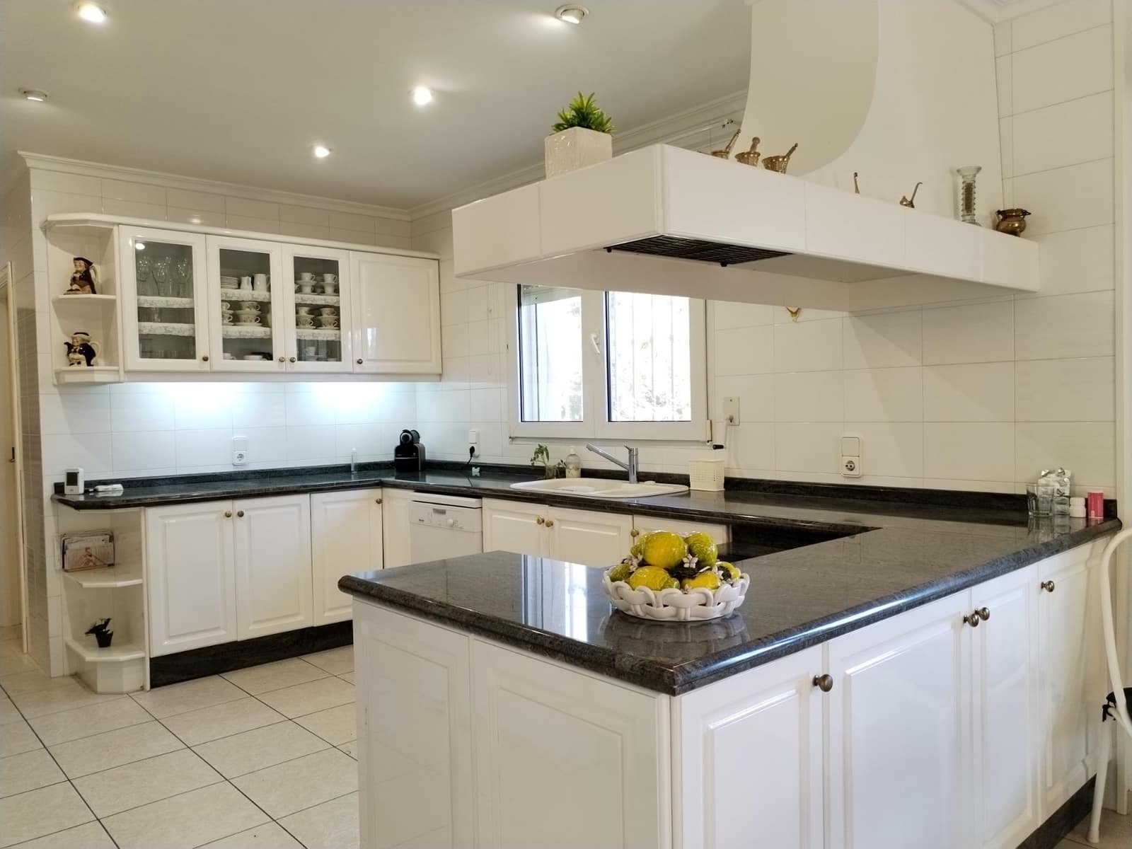 6 sypialnia Willa na sprzedaż w Cocentaina z garażem - 600 000 € (Ref: 8918040)