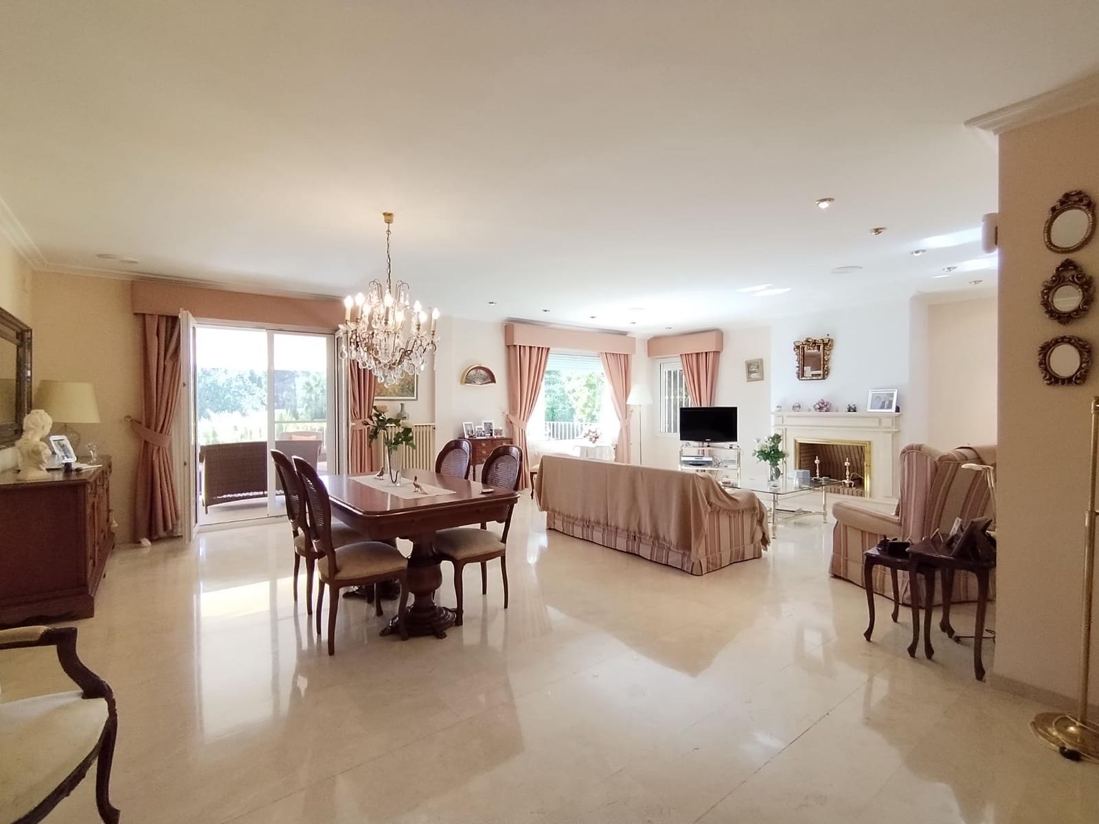 6 sypialnia Willa na sprzedaż w Cocentaina z garażem - 600 000 € (Ref: 8918040)