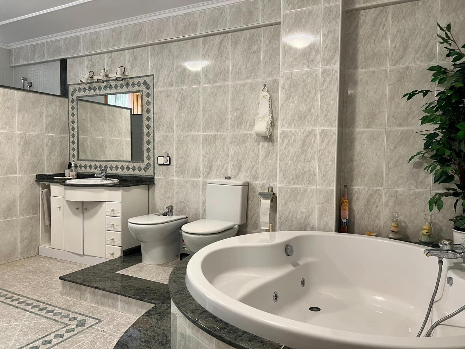 6 sovrum Villa till salu i Muro de Alcoy med garage - 350 000 € (Ref: 8928897)