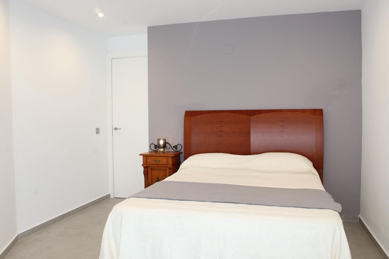 4 soveværelse Semi-Rækkehus til salg i Gandia med garage - € 800.000 (Ref: 8938677)