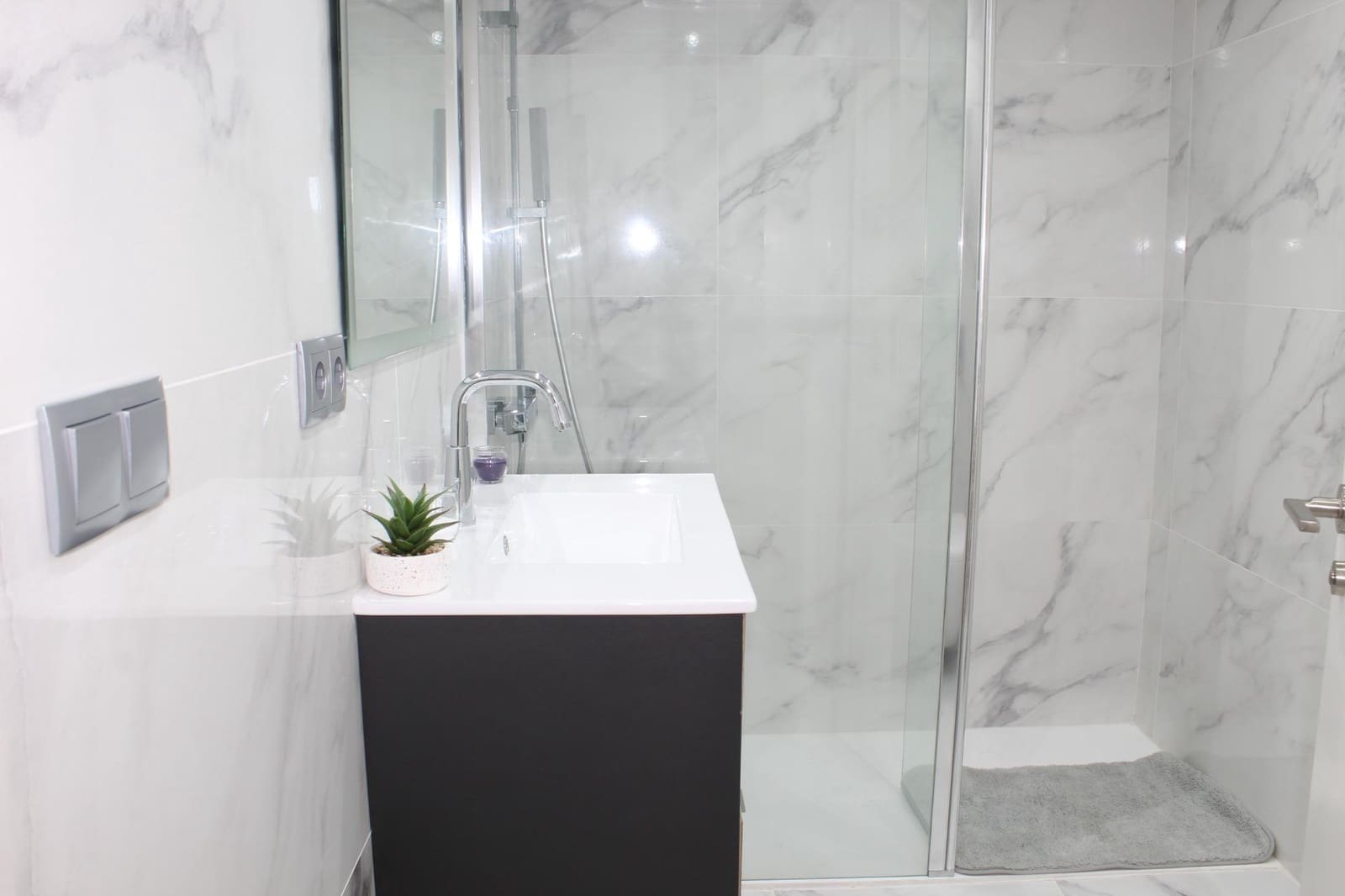 4 soveværelse Semi-Rækkehus til salg i Gandia med garage - € 800.000 (Ref: 8938677)