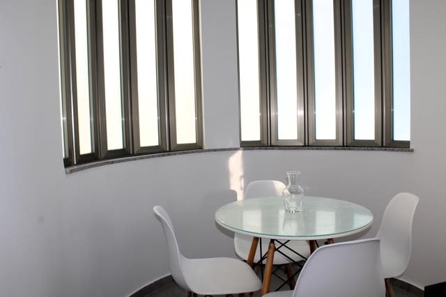 4 Zimmer Doppelhaus zu verkaufen in Gandia mit Garage - 800.000 € (Ref: 8938677)