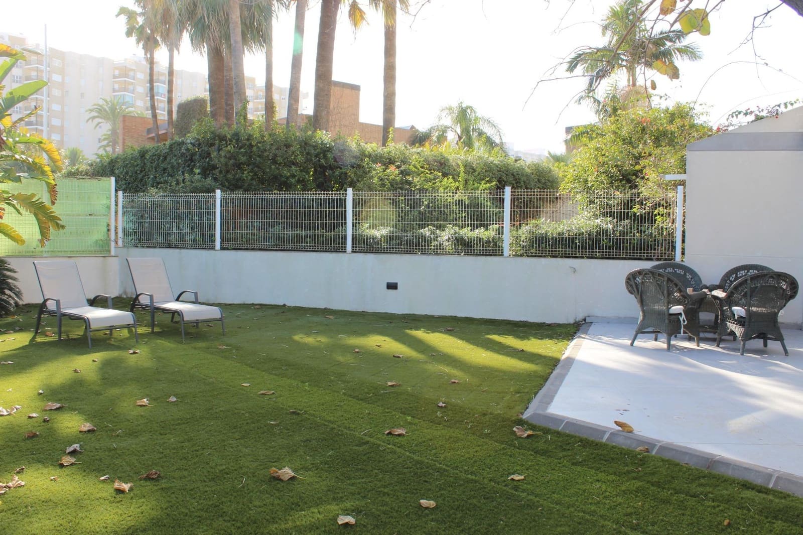 4 soveværelse Semi-Rækkehus til salg i Gandia med garage - € 800.000 (Ref: 8938677)