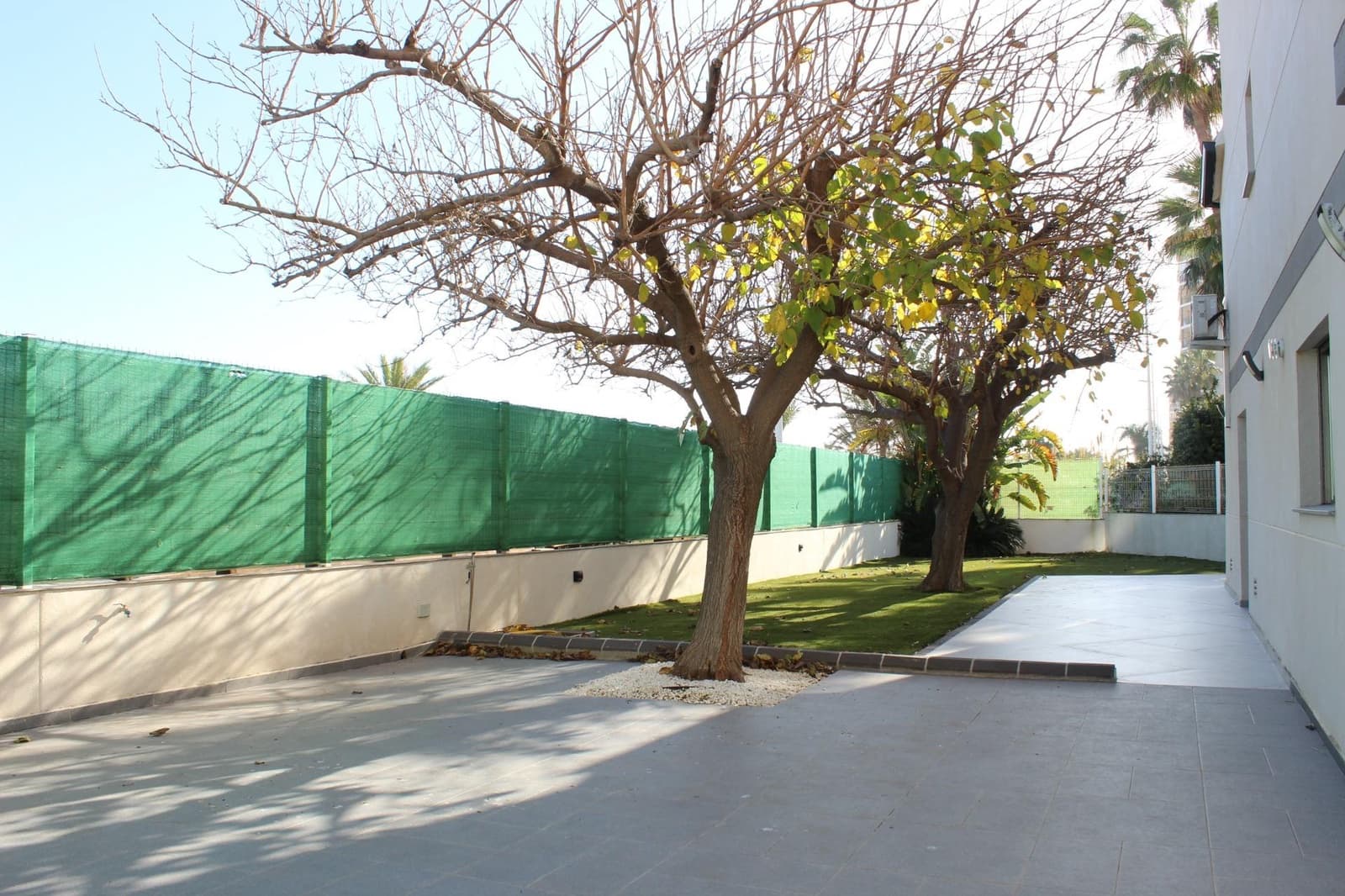 4 soveværelse Semi-Rækkehus til salg i Gandia med garage - € 800.000 (Ref: 8938677)