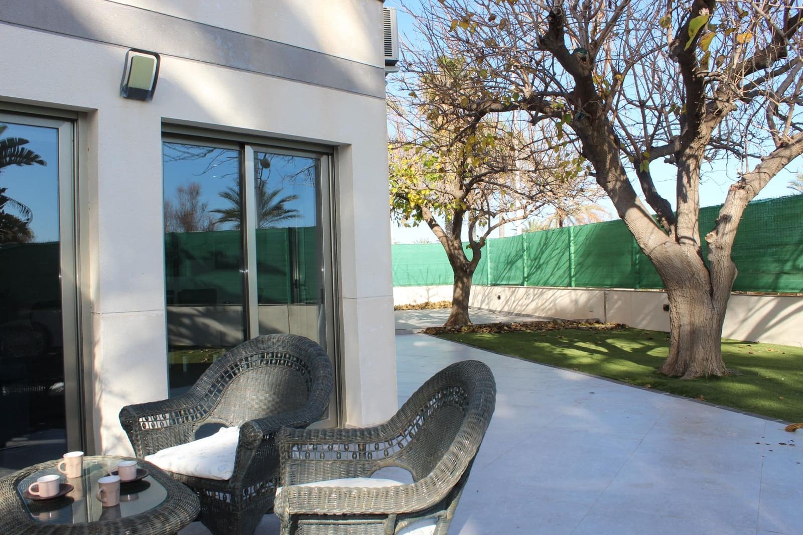 4 soveværelse Semi-Rækkehus til salg i Gandia med garage - € 800.000 (Ref: 8938677)