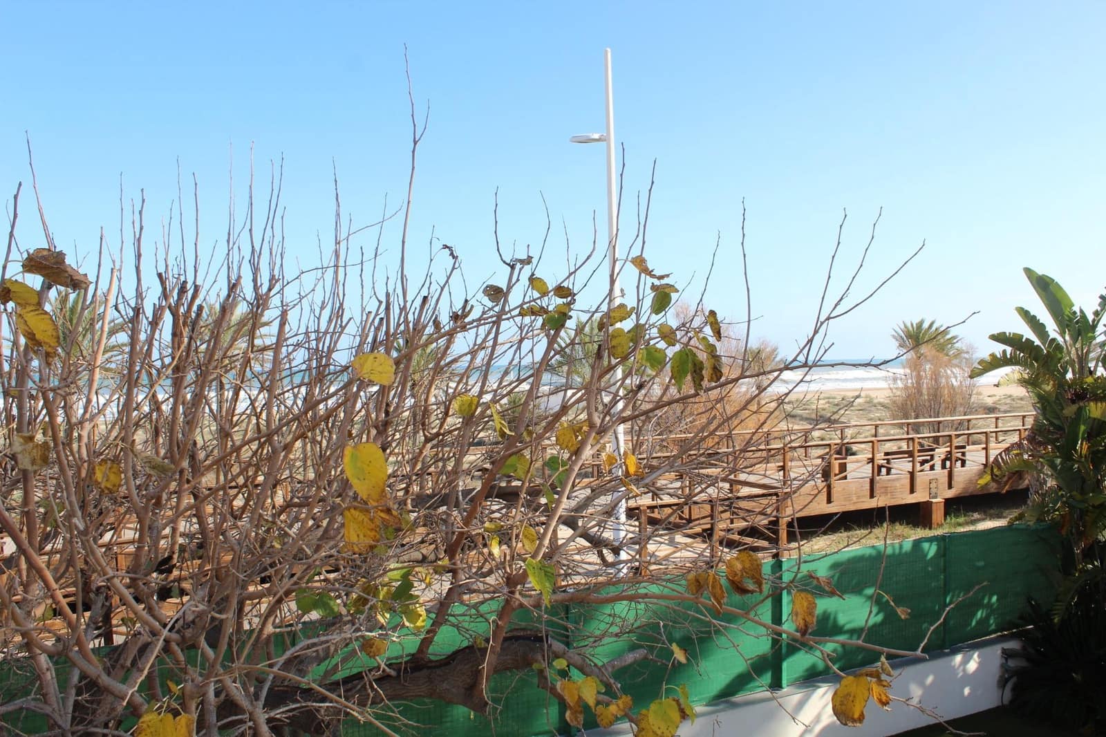 4 soveværelse Semi-Rækkehus til salg i Gandia med garage - € 800.000 (Ref: 8938677)