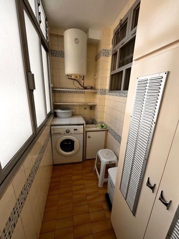 3 quarto Apartamento para arrendar em Tavernes de la Valldigna - 700 € (Ref: 8979061)