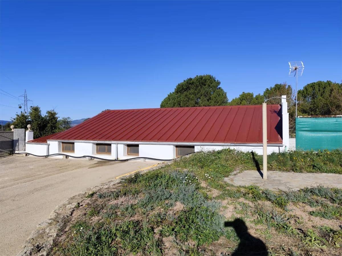 4 soveværelse Villa til salg i Ibi med garage - € 400.000 (Ref: 8994079)