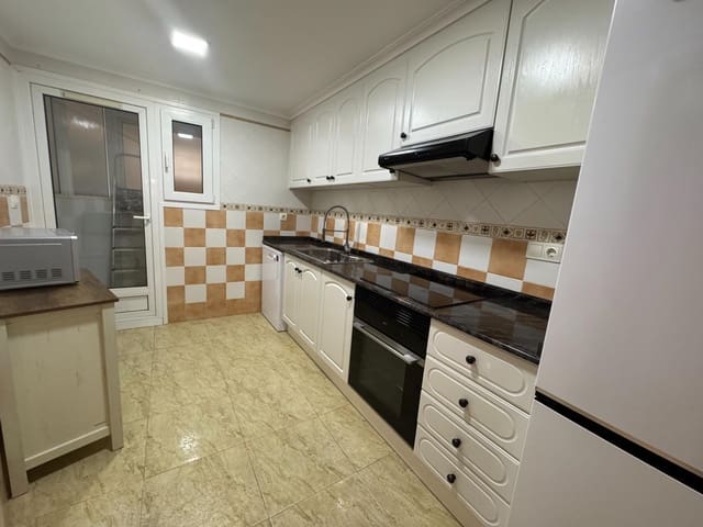 Apartamento de 2 habitaciones en Tavernes de la Valldigna en alquiler vacacional con piscina - 900 € (Ref: 8999405)