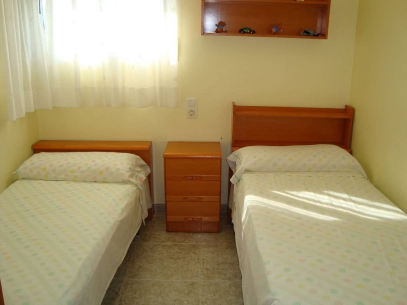 3 slaapkamer Appartement voor vakantieverhuur in Tavernes de la Valldigna met zwembad - € 880 (Ref: 8999409)