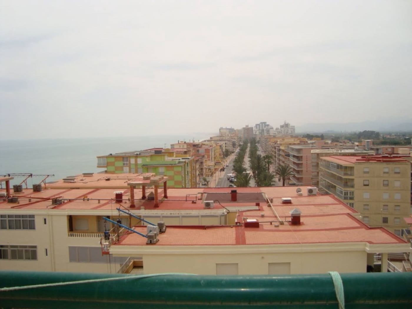 3 slaapkamer Appartement voor vakantieverhuur in Tavernes de la Valldigna met zwembad - € 880 (Ref: 8999409)