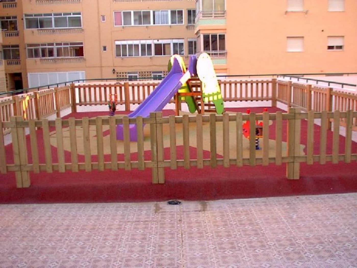 3 slaapkamer Appartement voor vakantieverhuur in Tavernes de la Valldigna met zwembad - € 880 (Ref: 8999409)