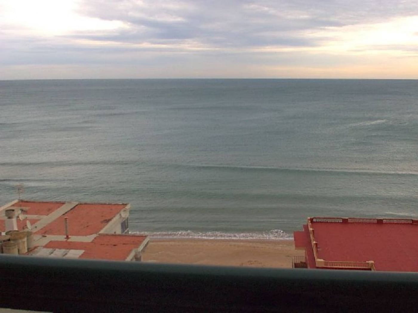 3 slaapkamer Appartement voor vakantieverhuur in Tavernes de la Valldigna met zwembad - € 880 (Ref: 8999409)