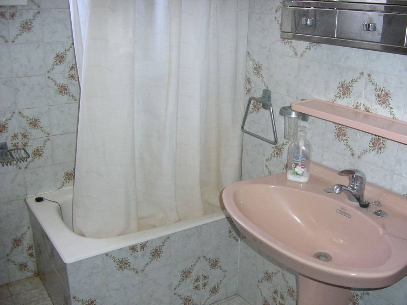   3 soveværelse   ferieLejlighed i Tavernes de la Valldigna   med   swimmingpool   - € 980 (Ref: 8999412)