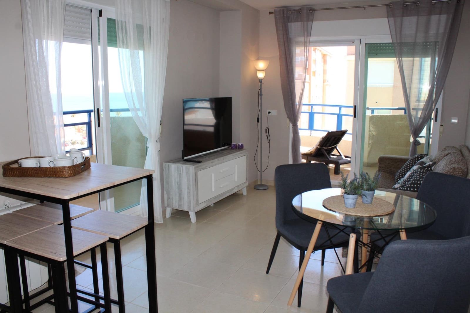 3 slaapkamer Appartement te huur in Tavernes de la Valldigna met zwembad - € 1.400 (Ref: 8999413)