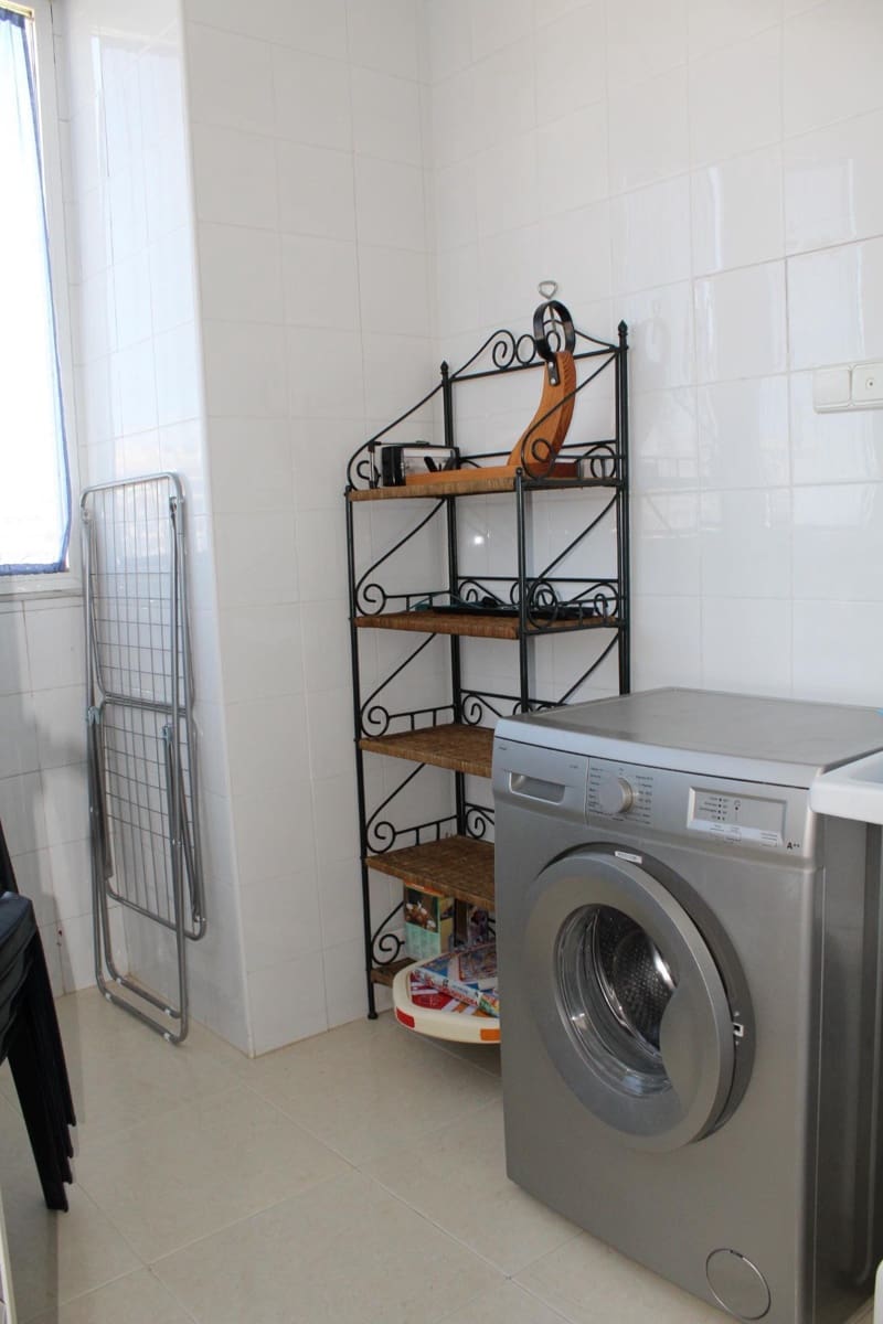 3 slaapkamer Appartement te huur in Tavernes de la Valldigna met zwembad - € 1.400 (Ref: 8999413)