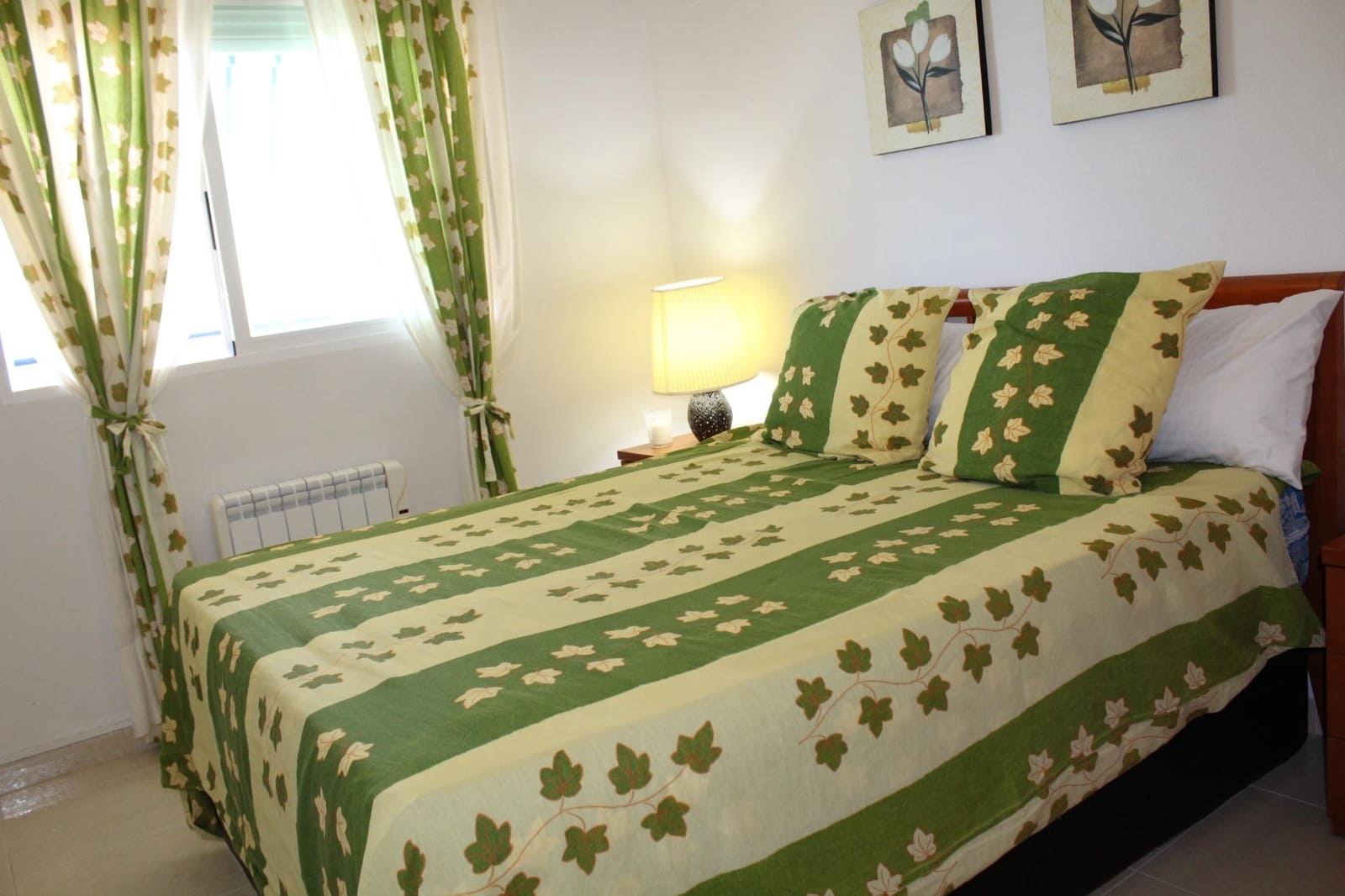 3 slaapkamer Appartement te huur in Tavernes de la Valldigna met zwembad - € 1.400 (Ref: 8999413)