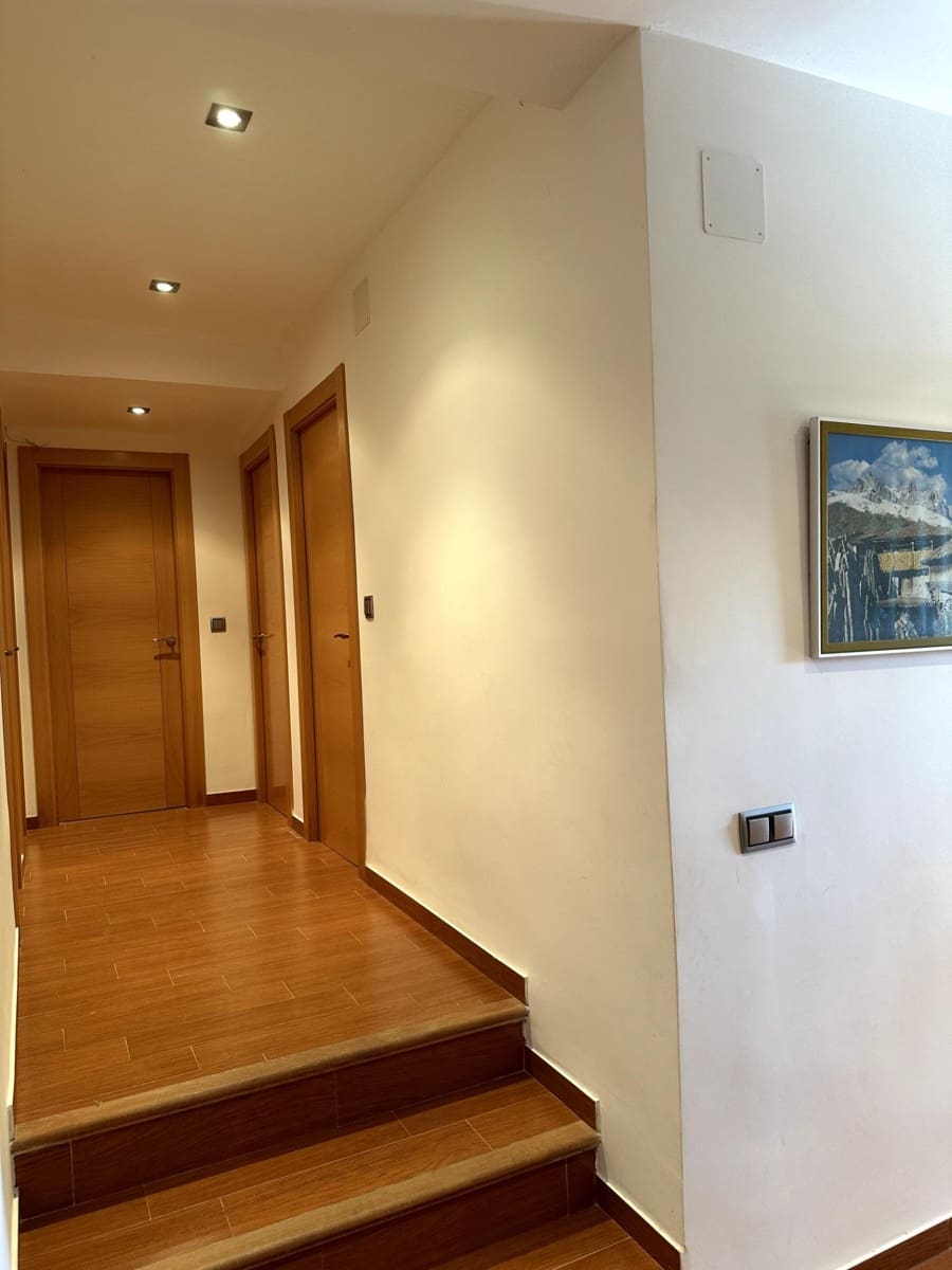 4 soveværelse Villa til salg i Turballos med swimmingpool garage - € 595.000 (Ref: 9017434)