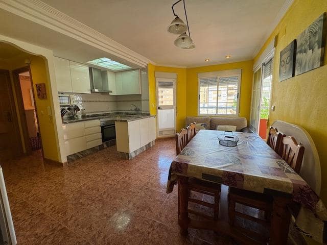 3 slaapkamer Appartement te huur in Tavernes de la Valldigna met zwembad garage - € 1.290 (Ref: 9036525)