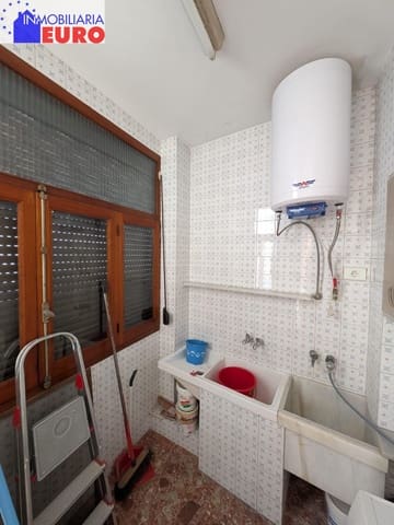 5 bedroom Flat for sale in Tavernes de la Valldigna - € 149,000 (Ref: 9048676)