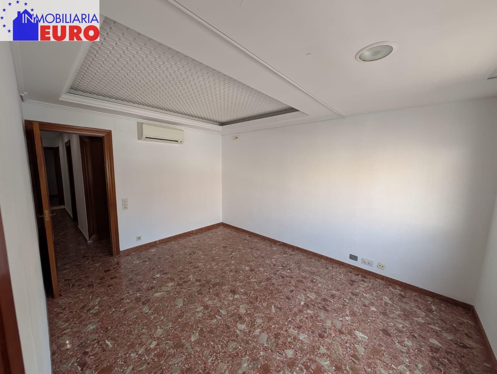 5 soveværelse Lejlighed til salg i Tavernes de la Valldigna - € 149.000 (Ref: 9048676)