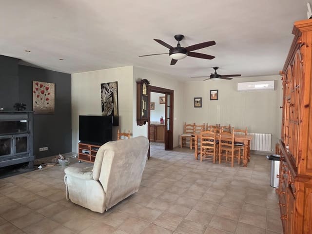 4 sovrum Villa till salu i L'Alqueria d'Asnar med pool - 420 000 € (Ref: 9089708)