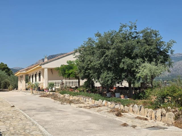 4 sovrum Villa till salu i L'Alqueria d'Asnar med pool - 420 000 € (Ref: 9089708)