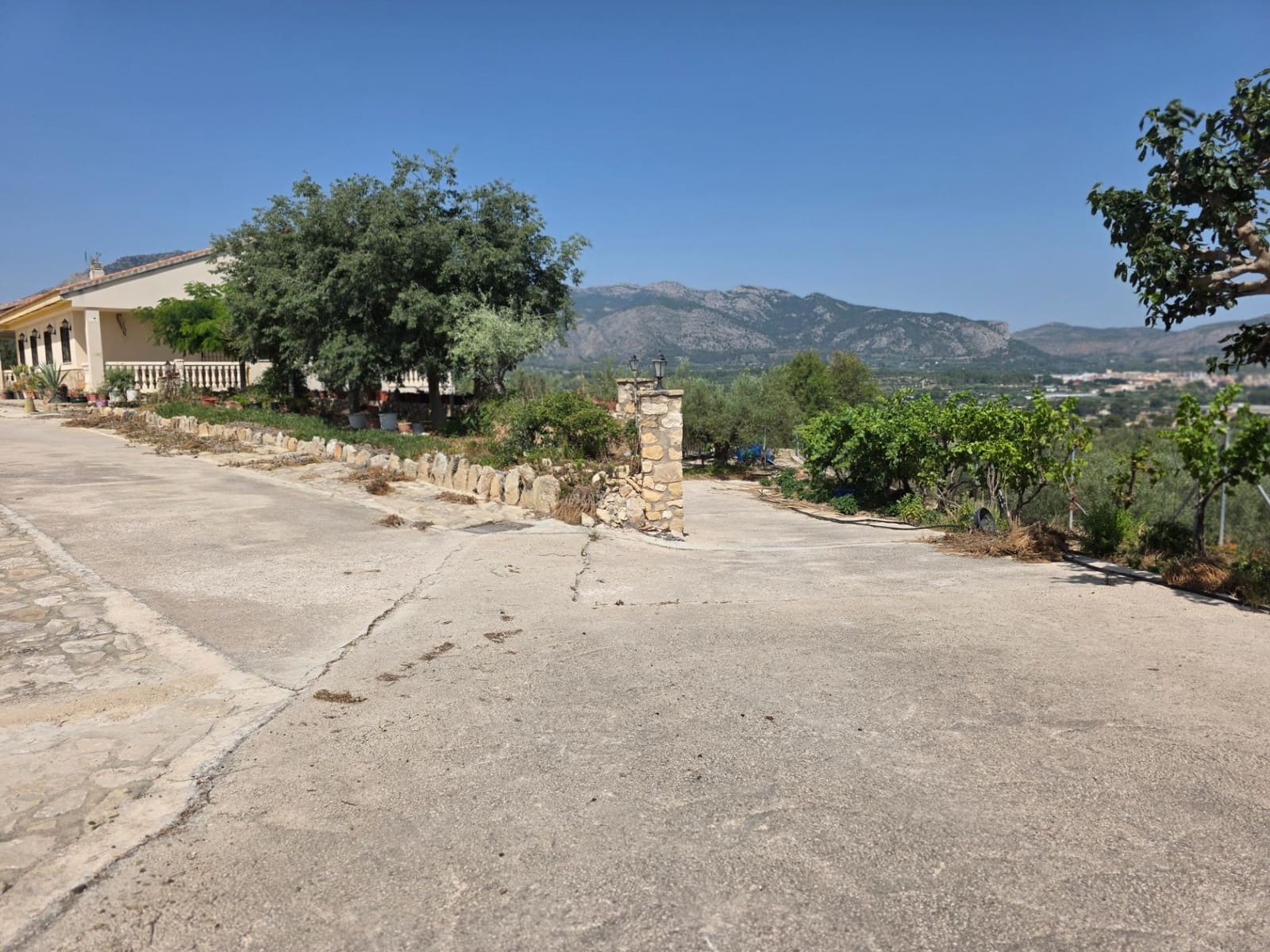 4 soveværelse Villa til salg i L'Alqueria d'Asnar med swimmingpool - € 420.000 (Ref: 9089708)