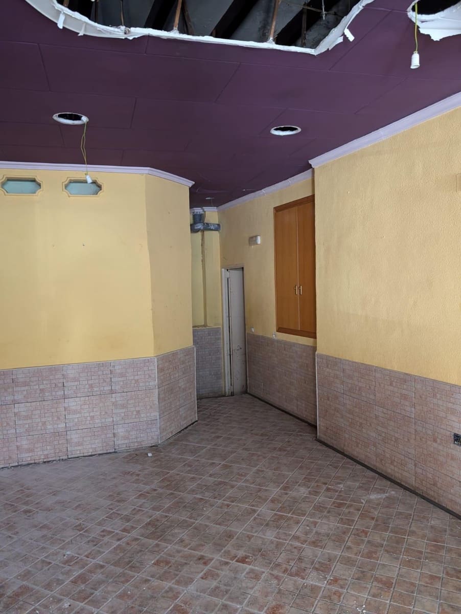 Ruin til salg i Tavernes de la Valldigna - € 75.000 (Ref: 9103093)