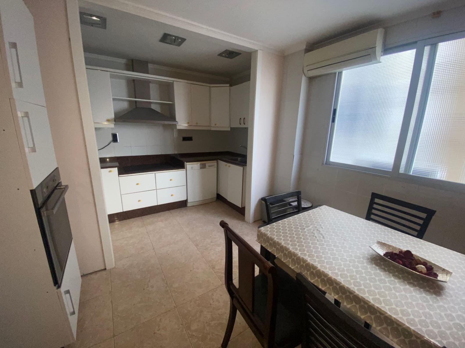 3 soveværelse Lejlighed til salg i Valencia by - € 458.000 (Ref: 9106454)