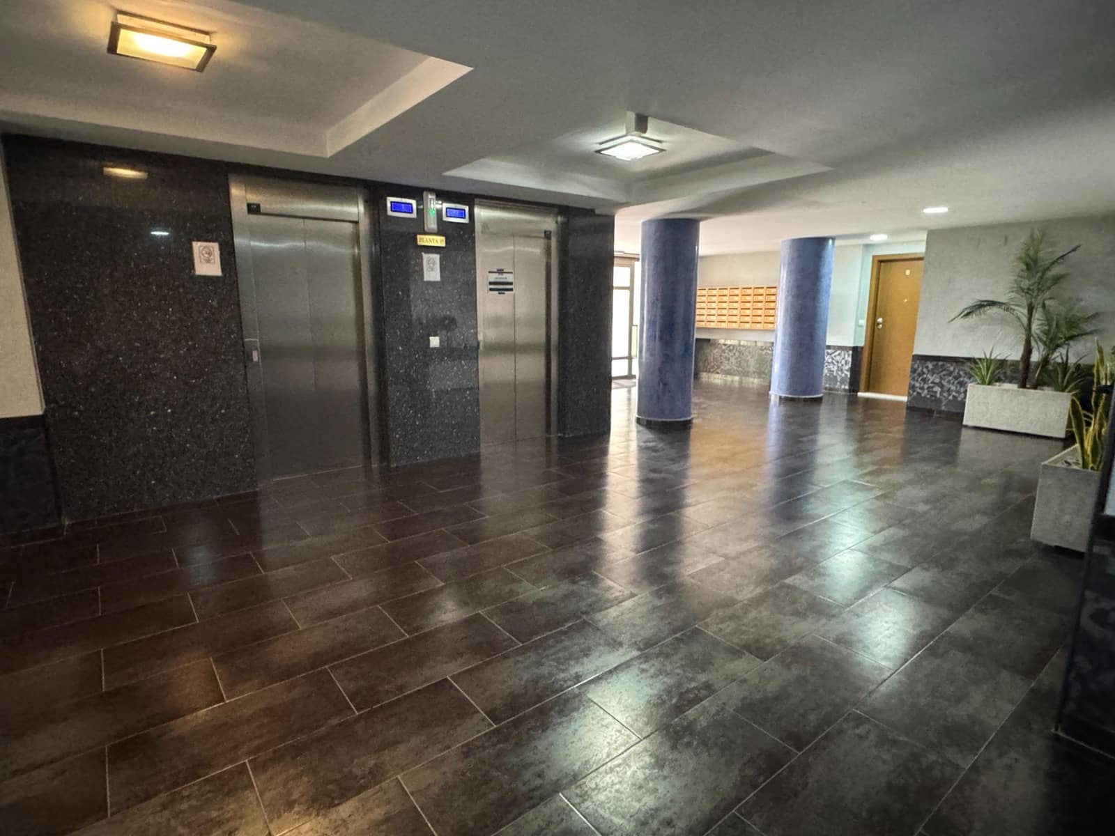   2 soveværelse   ferieLejlighed i Tavernes de la Valldigna   med   swimmingpool   - € 1.260 (Ref: 9114047)