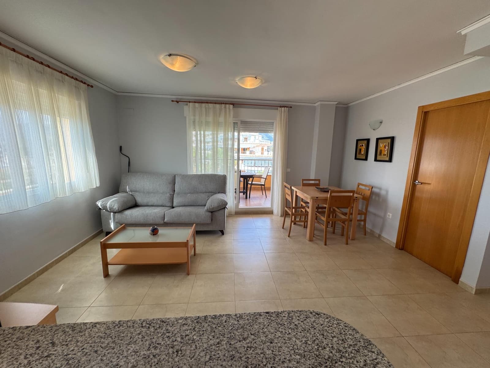 2 slaapkamer Appartement te huur in Tavernes de la Valldigna met zwembad - € 800 (Ref: 9114050)