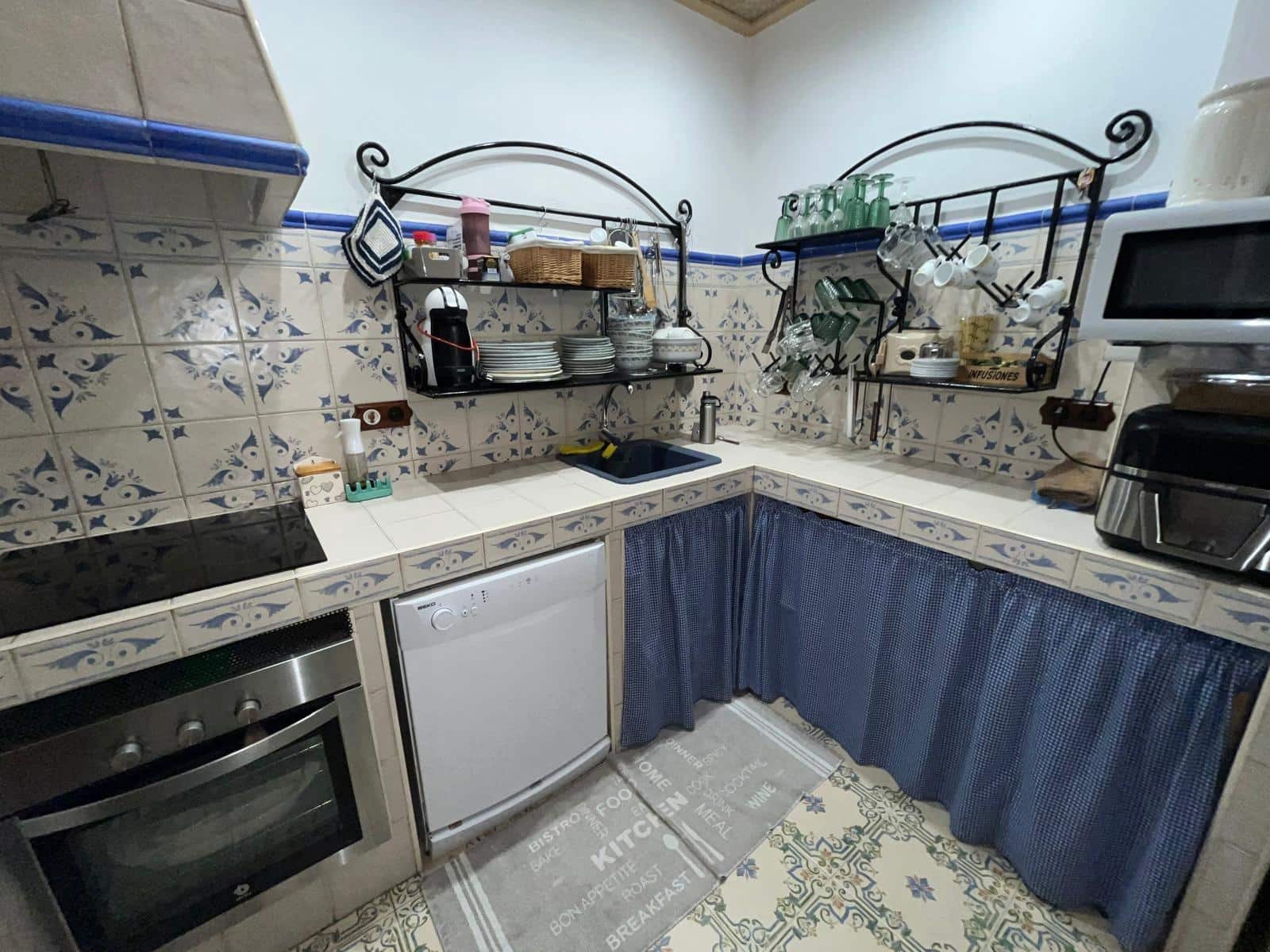 4 soveværelse Villa til salg i Tavernes de la Valldigna med swimmingpool garage - € 250.000 (Ref: 9115998)