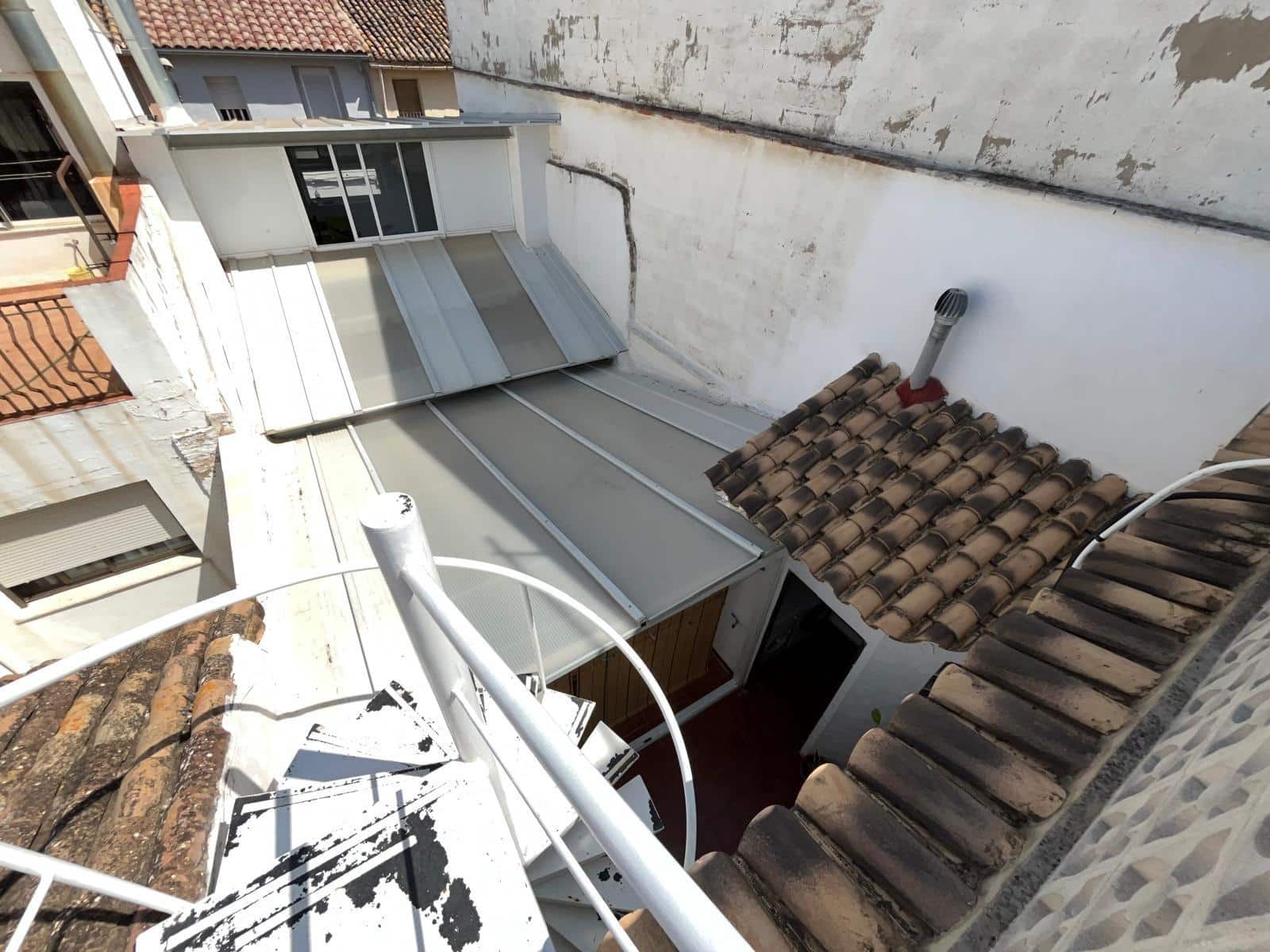 4 soveværelse Villa til salg i Tavernes de la Valldigna med swimmingpool garage - € 250.000 (Ref: 9115998)