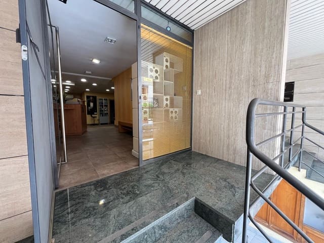 Local Comercial en Tavernes de la Valldigna en venta - 74.000 € (Ref: 9159382)