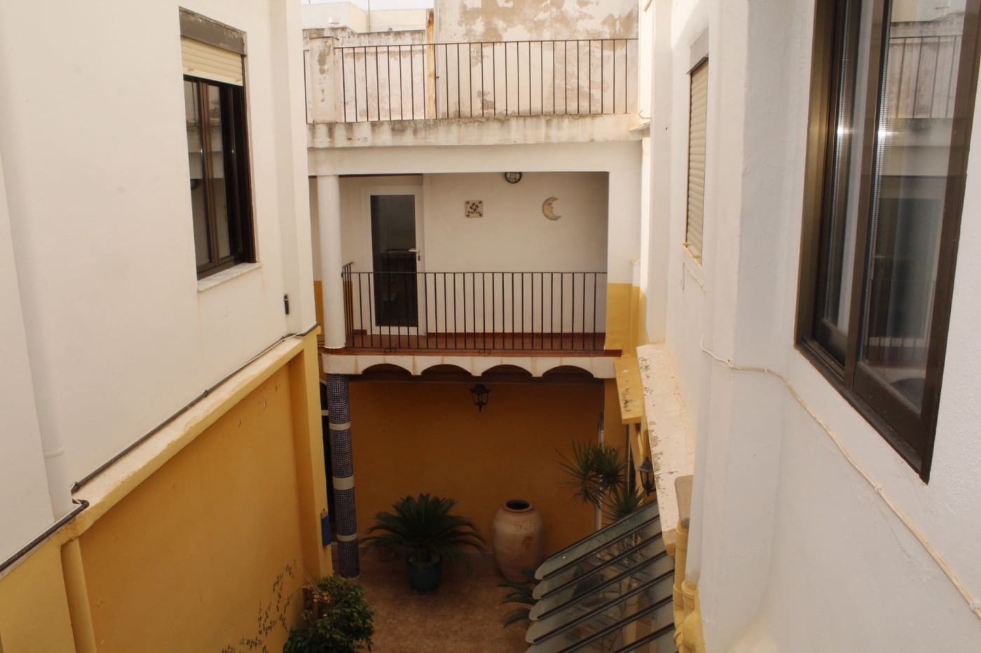 11 soveværelse Rækkehus til salg i Tavernes de la Valldigna med garage - € 299.000 (Ref: 9159383)