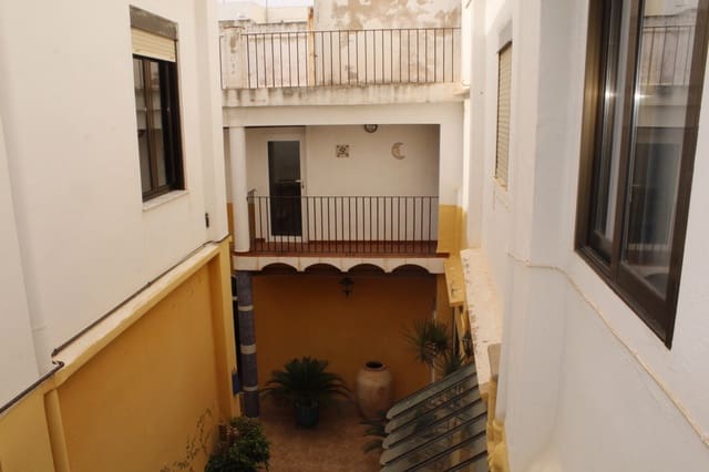 11 chambre Villa/Maison Mitoyenne à vendre à Tavernes de la Valldigna avec garage - 299 000 € (Ref: 9159383)