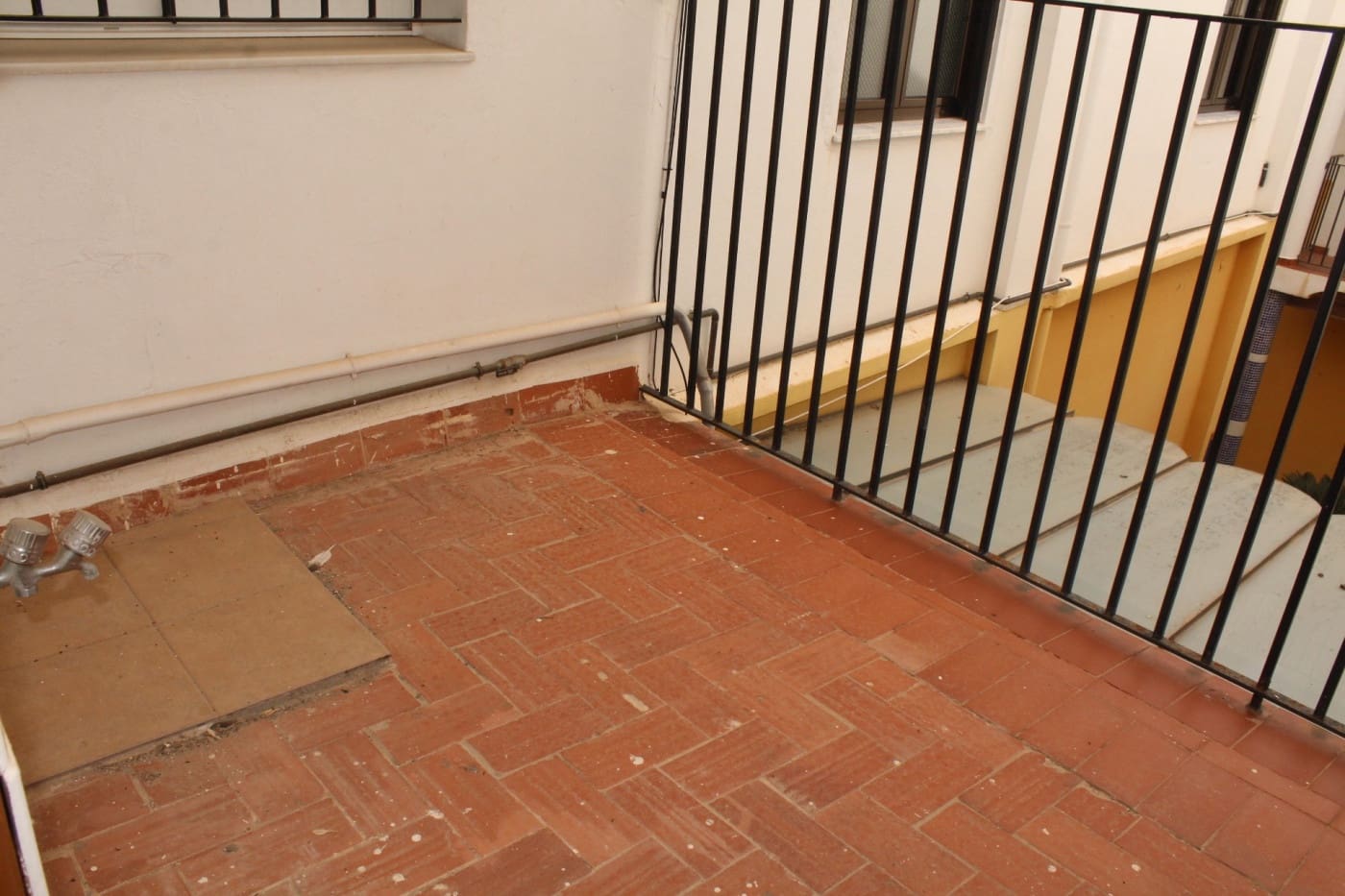 11 soveværelse Rækkehus til salg i Tavernes de la Valldigna med garage - € 299.000 (Ref: 9159383)