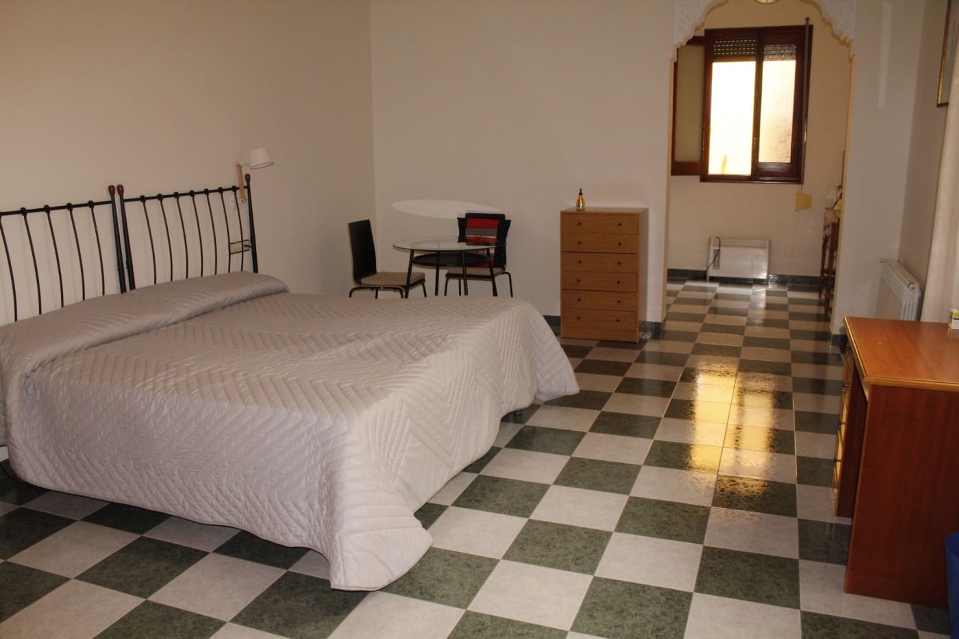 11 soveværelse Rækkehus til salg i Tavernes de la Valldigna med garage - € 299.000 (Ref: 9159383)