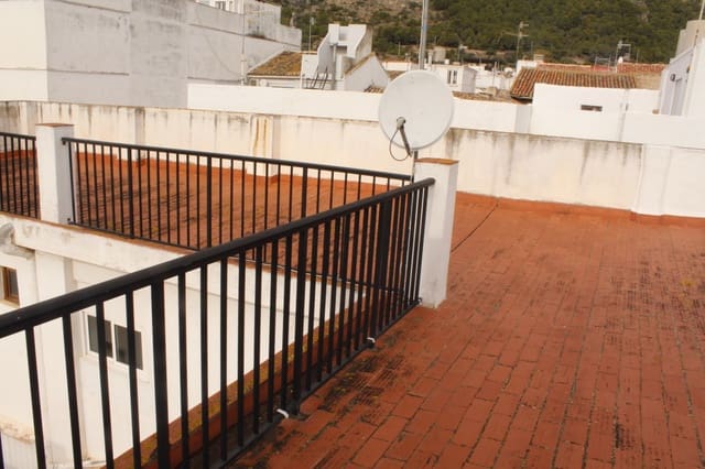 11 chambre Villa/Maison Mitoyenne à vendre à Tavernes de la Valldigna avec garage - 299 000 € (Ref: 9159383)