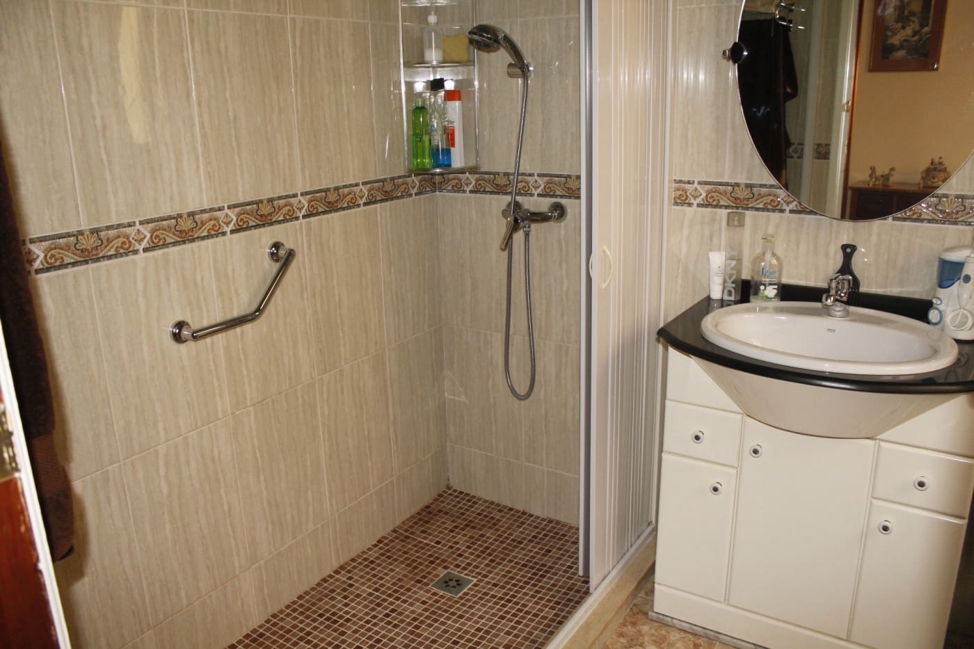 11 soveværelse Rækkehus til salg i Tavernes de la Valldigna med garage - € 299.000 (Ref: 9159383)