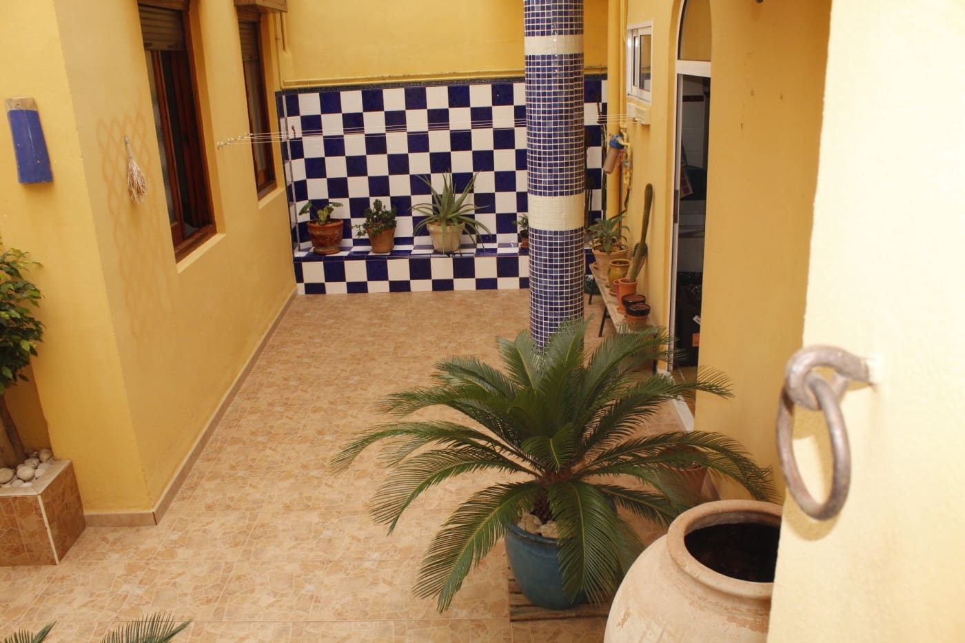 11 soveværelse Rækkehus til salg i Tavernes de la Valldigna med garage - € 299.000 (Ref: 9159383)