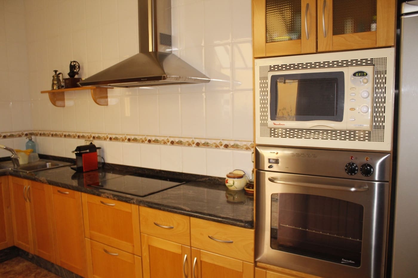 11 soveværelse Rækkehus til salg i Tavernes de la Valldigna med garage - € 299.000 (Ref: 9159383)