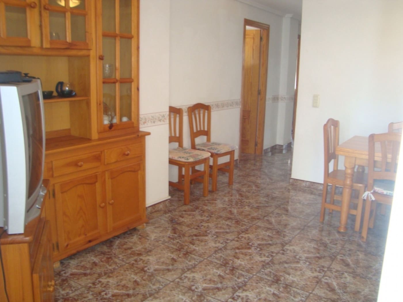 2 slaapkamer Appartement voor vakantieverhuur in Tavernes de la Valldigna met zwembad - € 830 (Ref: 9178122)