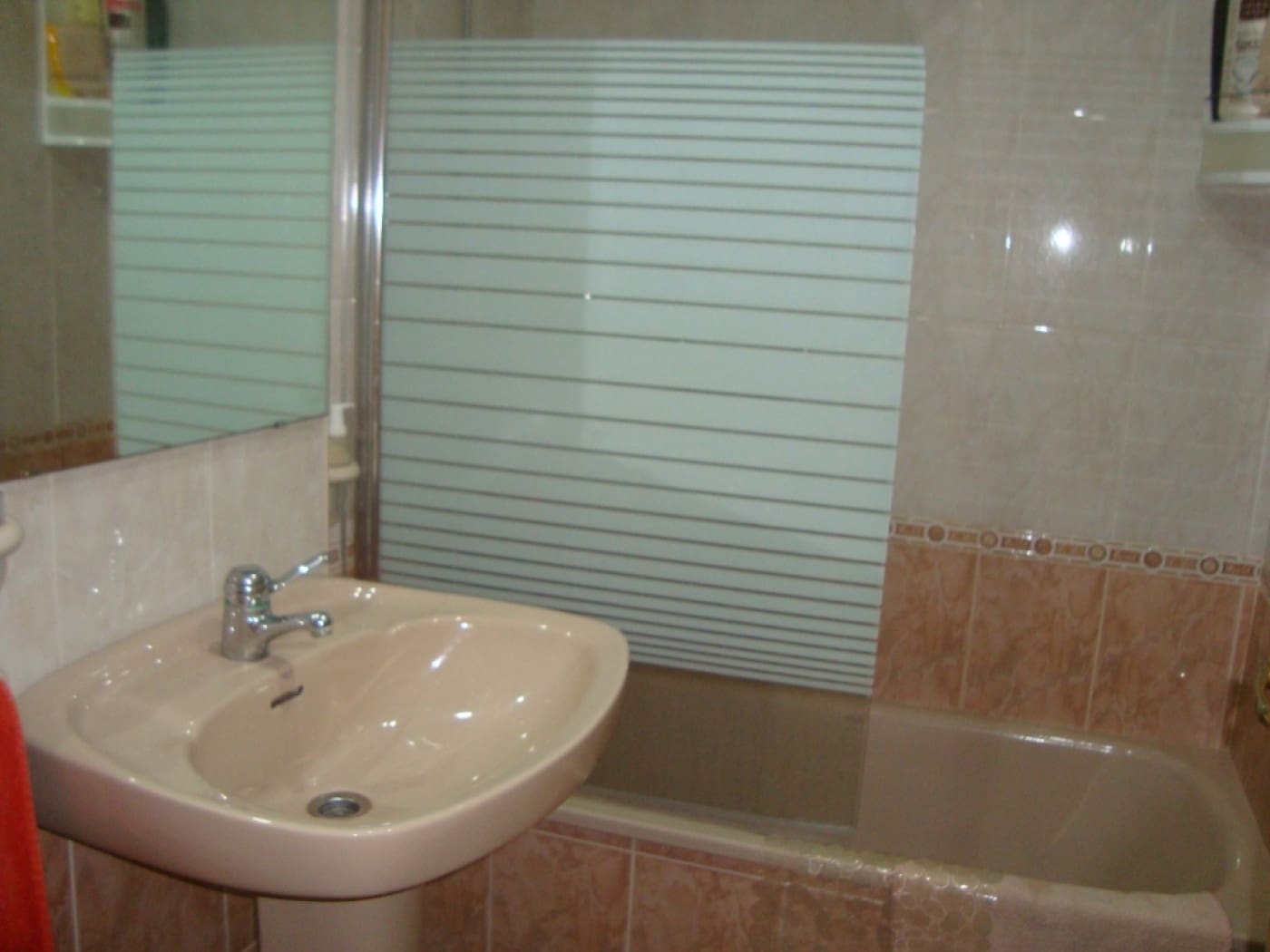 2 slaapkamer Appartement voor vakantieverhuur in Tavernes de la Valldigna met zwembad - € 830 (Ref: 9178122)