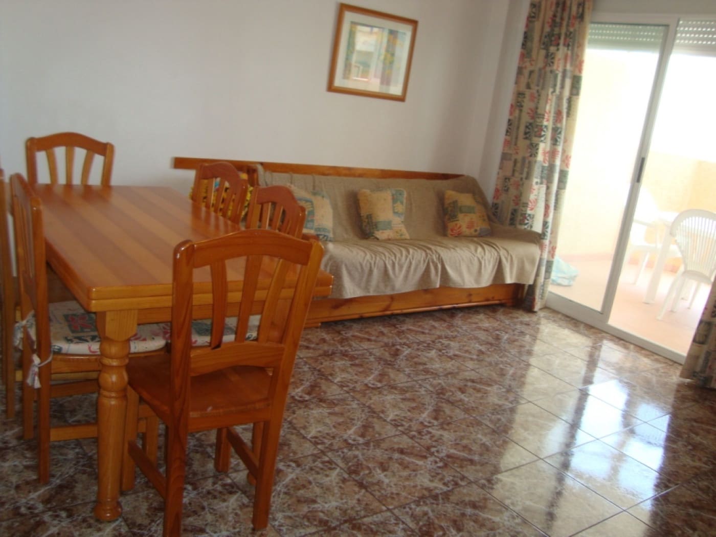 2 slaapkamer Appartement voor vakantieverhuur in Tavernes de la Valldigna met zwembad - € 830 (Ref: 9178122)