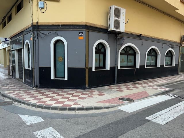 Commercieel te huur in Tavernes de la Valldigna - € 600 (Ref: 9185279)