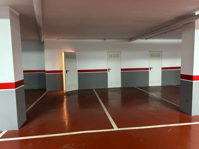 Garage for sale in Tavernes de la Valldigna - € 18,000 (Ref: 9204432)