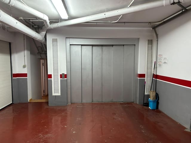 Garage for sale in Tavernes de la Valldigna - € 18,000 (Ref: 9204432)